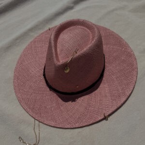 STRAW FEDORA HAT - PINK PEARL